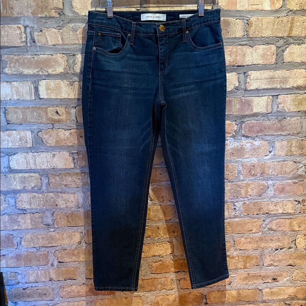 Vintage X America weekend cropped jeans New 8/29